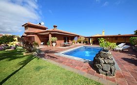 Alina - Vivienda Vacacional Con Piscina Privada